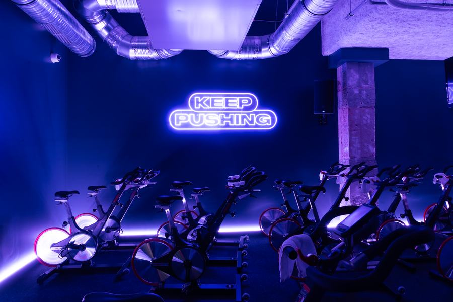 Beyond cycling studio BCS 24