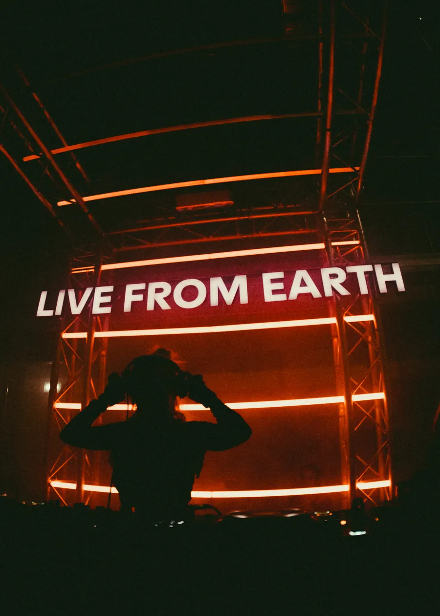 Durevie x Live from earth 01
